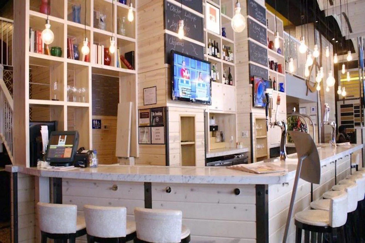 Tryp By Wyndham New York City Times Square - Midtown Hotel